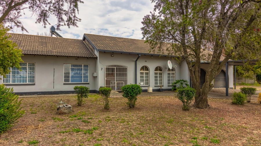 4 Bedroom Property for Sale in Elandia Free State